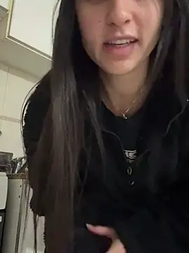 Snapshot of itsmiasofia chatting on June 30, 2026, 9:37 pm itsmiasofia online show from June 30, 2026, 9:37 pm