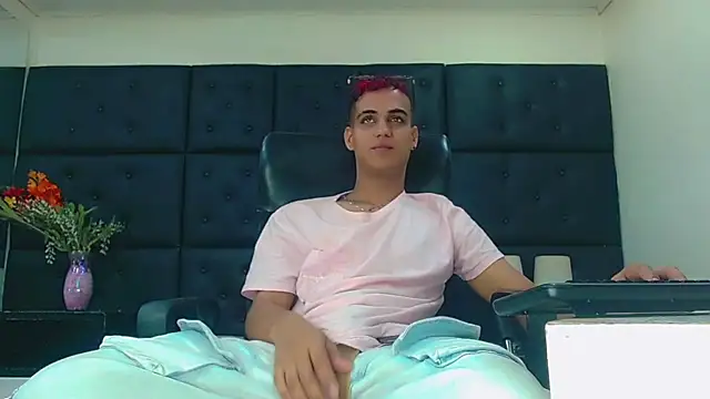 MarkoStorck online show from October 24, 2025, 7:24 pm