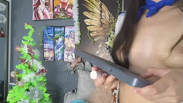 celestesecrett online show from December 3, 2025, 6:51 pm