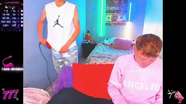 Snapshot of Latin_boysxxxx chatting on February 3, 2026, 7:30 pm Latin boysxxxx online show from February 3, 2026, 7:30 pm