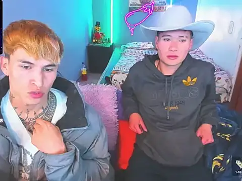 Snapshot of Latin_boysxxxx chatting on February 21, 2026, 4:14 am Latin boysxxxx online show from February 21, 2026, 4:14 am