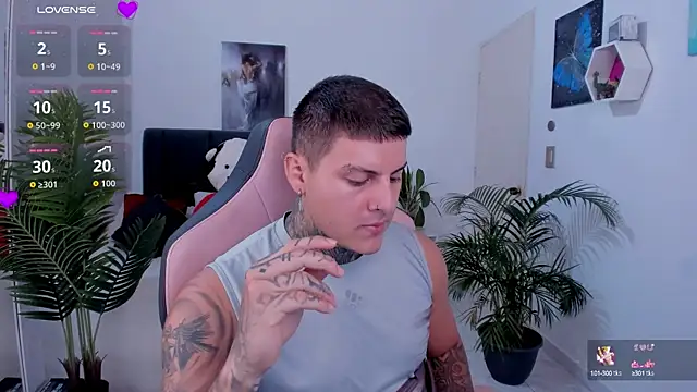 dirty boy0 online show from October 17, 2025, 4:53 pm
