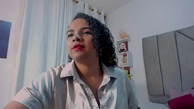 Miaa Star1 online show from November 25, 2025, 1:22 pm