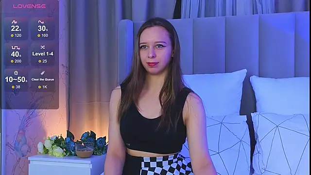 Snapshot of Ya_Siro chatting on November 22, 2025, 3:55 pm Ya Siro online show from November 22, 2025, 3:55 pm