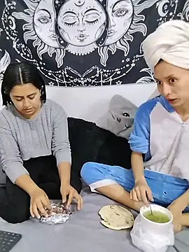 abby n emily online show from July 11, 2026, 2:06 pm