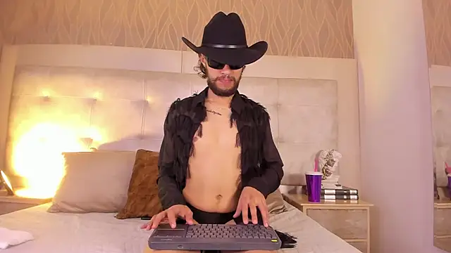 Liam Samderz online show from October 18, 2025, 11:56 am