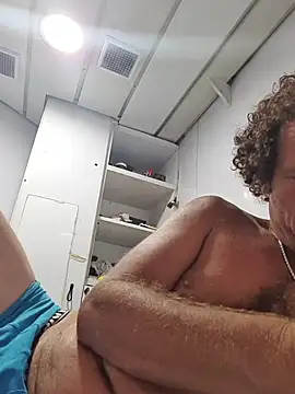 shainnfk online show from January 17, 2026, 1:26 pm