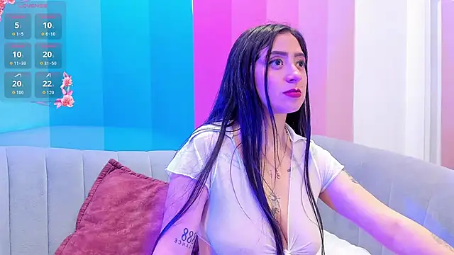 JuliethCruz  online show from March 30, 2026, 6:09 pm