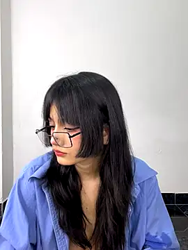 Snapshot of AnaisXoXo chatting on November 9, 2025, 12:14 am AnaisXoXo online show from November 9, 2025, 12:14 am