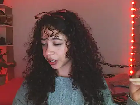 Medussa3033 online show from April 15, 2026, 3:34 am