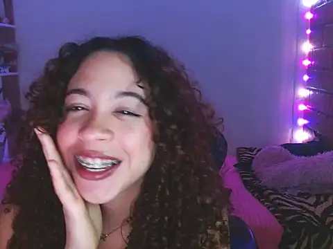 Medussa3033 online show from March 21, 2026, 6:47 am