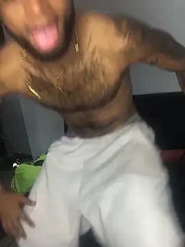 AXionX online show from November 28, 2025, 4:01 am