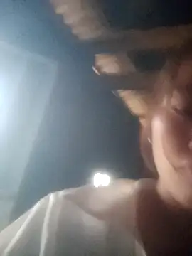 Snapshot of Myzak- chatting on October 15, 2025, 11:35 pm Myzak- online show from October 15, 2025, 11:35 pm