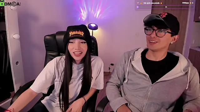 Snapshot of Mikeyvioleta_ chatting on April 13, 2026, 8:46 pm Mikeyvioleta online show from April 13, 2026, 8:46 pm