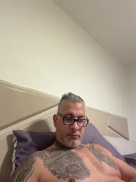 Snapshot of roygomez chatting on November 4, 2025, 6:44 pm roygomez online show from November 4, 2025, 6:44 pm