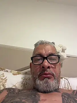 Snapshot of roygomez chatting on October 30, 2025, 7:33 pm roygomez online show from October 30, 2025, 7:33 pm