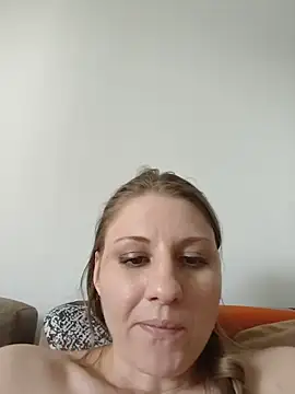 Snapshot of SandyCassie chatting on May 25, 2026, 9:08 am SandyCassie online show from May 25, 2026, 9:08 am