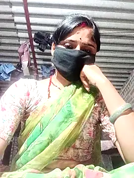 Rajni chauhan online show from October 24, 2025, 3:55 pm