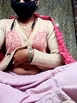 Snapshot of Rajni_chauhan chatting on January 10, 2026, 4:24 pm Rajni chauhan online show from January 10, 2026, 4:24 pm