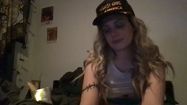 Snapshot of wet_alleycat chatting on June 12, 2026, 7:06 am wet alleycat online show from June 12, 2026, 7:06 am