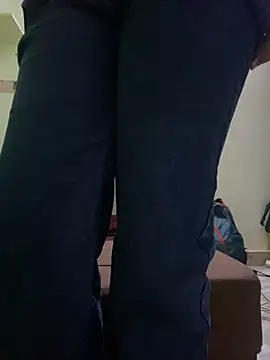 Snapshot of darkdoll007 chatting on February 18, 2026, 8:44 am darkdoll007 online show from February 18, 2026, 8:44 am