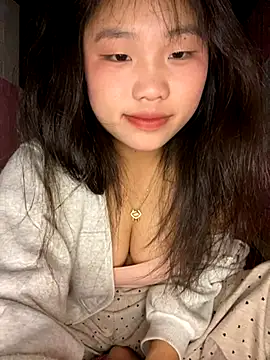 Snapshot of bumbaba chatting on November 22, 2025, 1:21 pm bumbaba online show from November 22, 2025, 1:21 pm