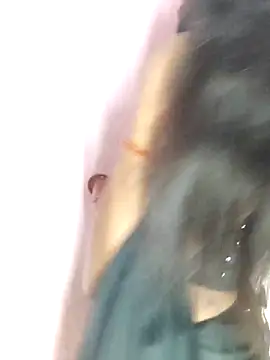 Snapshot of sweet_couple99 chatting on November 17, 2025, 7:56 am sweet couple99 online show from November 17, 2025, 7:56 am