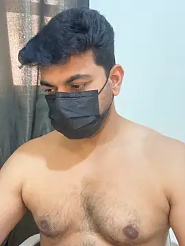 Handsome8677 online show from May 16, 2026, 7:29 am