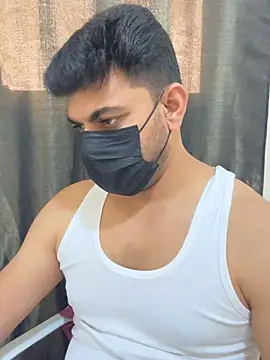 Handsome8677 online show from June 8, 2026, 9:32 am