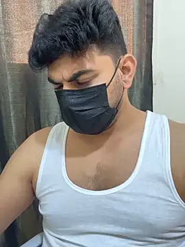 Handsome8677 online show from June 3, 2026, 2:44 pm