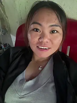 Snapshot of panda-bae chatting on October 16, 2025, 1:58 am panda-bae online show from October 16, 2025, 1:58 am