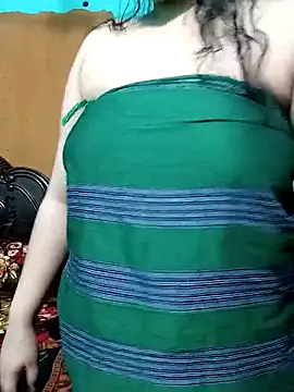 Snapshot of Porimoni22 chatting on November 16, 2025, 11:41 pm Porimoni22 online show from November 16, 2025, 11:41 pm