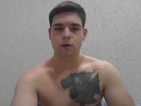 Zure-xxx online show from November 7, 2025, 8:13 pm