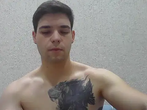 Snapshot of Zure-xxx chatting on February 16, 2026, 9:45 pm Zure-xxx online show from February 16, 2026, 9:45 pm