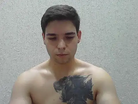 Snapshot of Zure-xxx chatting on February 26, 2026, 11:38 pm Zure-xxx online show from February 26, 2026, 11:38 pm