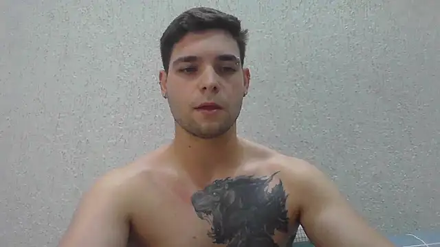 Zure-xxx online show from May 26, 2026, 1:26 am