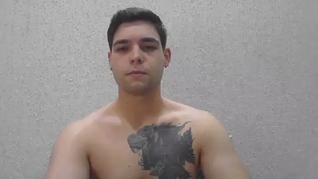 Snapshot of Zure-xxx chatting on June 16, 2026, 12:54 am Zure-xxx online show from June 16, 2026, 12:54 am