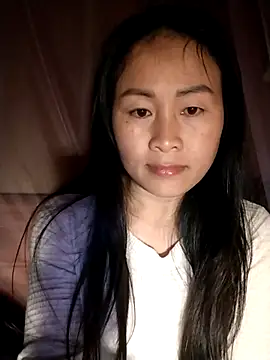 Snapshot of Spring-mky chatting on February 8, 2026, 4:15 pm Spring-mky online show from February 8, 2026, 4:15 pm