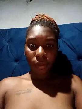 Snapshot of sexysmalldaily04 chatting on November 9, 2025, 7:40 pm sexysmalldaily04 online show from November 9, 2025, 7:40 pm