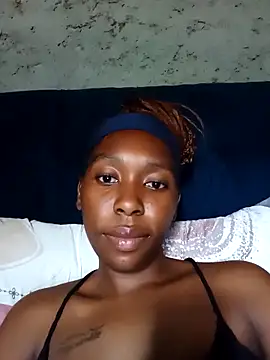 Snapshot of sexysmalldaily04 chatting on November 5, 2025, 8:50 am sexysmalldaily04 online show from November 5, 2025, 8:50 am