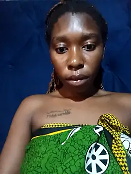 Snapshot of sexysmalldaily04 chatting on November 16, 2025, 9:14 am sexysmalldaily04 online show from November 16, 2025, 9:14 am