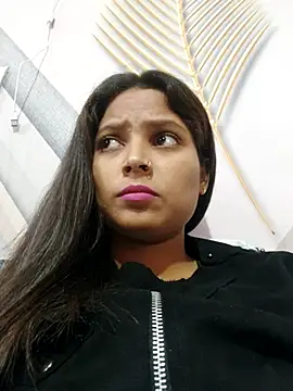 Snapshot of Anshika1431 chatting on November 10, 2025, 3:11 am Anshika1431 online show from November 10, 2025, 3:11 am