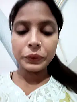 Snapshot of Anshika1431 chatting on October 24, 2025, 4:22 am Anshika1431 online show from October 24, 2025, 4:22 am