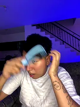 Snapshot of LiamSmith_1 chatting on October 28, 2025, 8:08 pm LiamSmith 1 online show from October 28, 2025, 8:08 pm