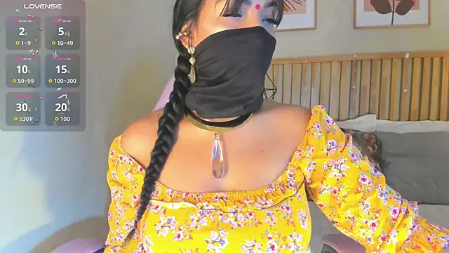 Snapshot of Iniya_Parul chatting on November 14, 2025, 1:37 pm Iniya Parul online show from November 14, 2025, 1:37 pm