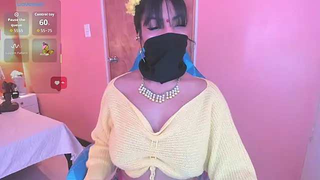 Snapshot of Iniya_Parul chatting on November 7, 2025, 1:37 pm Iniya Parul online show from November 7, 2025, 1:37 pm