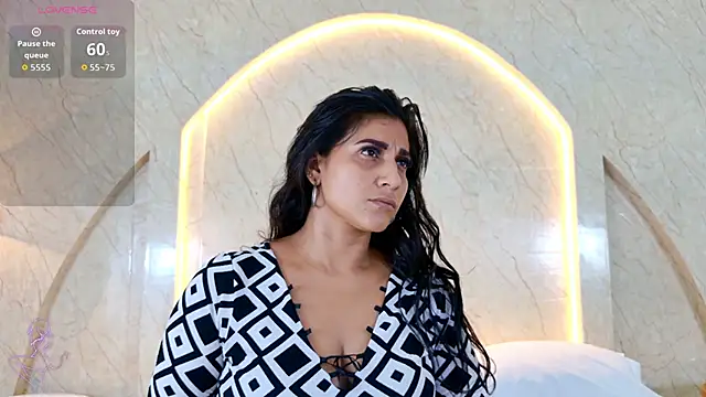 Snapshot of Antonella_Russo1 chatting on May 21, 2026, 1:30 pm Antonella Russo1 online show from May 21, 2026, 1:30 pm