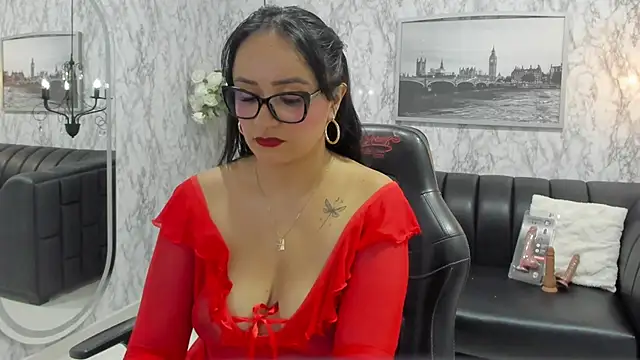 AlexandraMilff online show from December 18, 2025, 11:41 pm