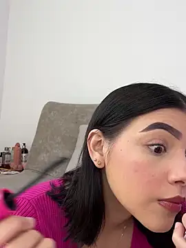 Julietalcl online show from October 26, 2025, 9:26 pm