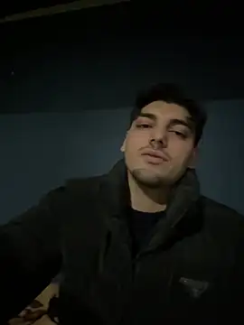 Snapshot of emir343475 chatting on February 1, 2026, 6:17 pm emir343475 online show from February 1, 2026, 6:17 pm